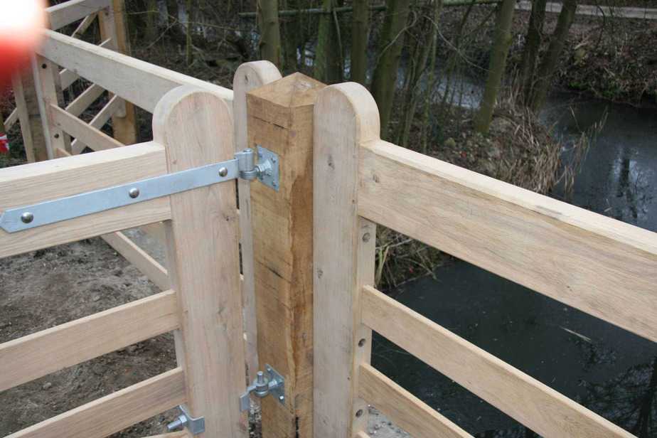 Kloben für Holztor Scharniere - Tor beidseitig öffnen