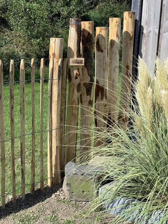 Réaliser sa clôture sur piquet bois - Blog de Novi-Clous