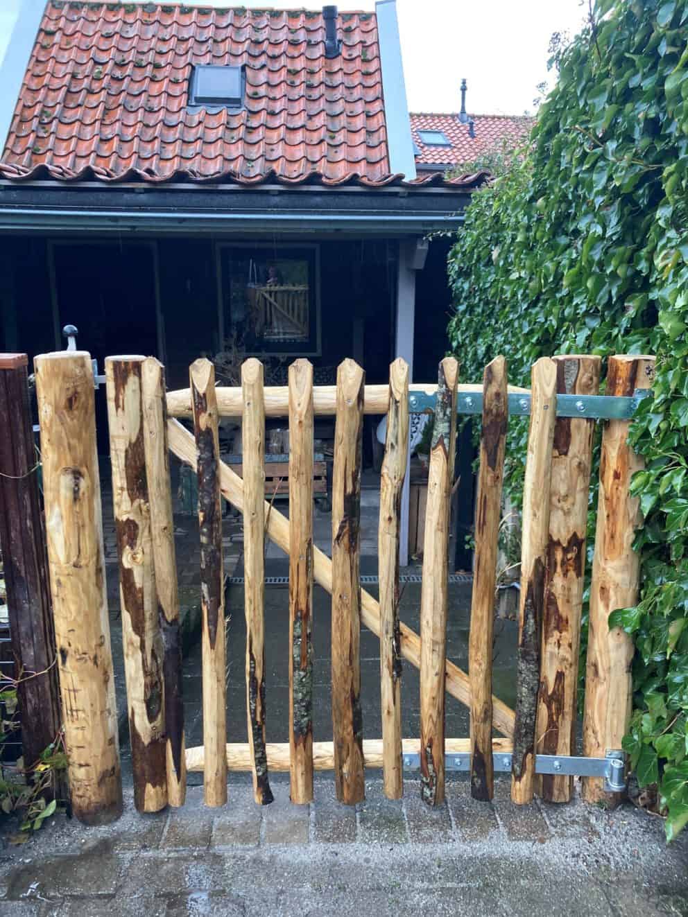 Kastanje rondhoutpoort 100 cm Adequat