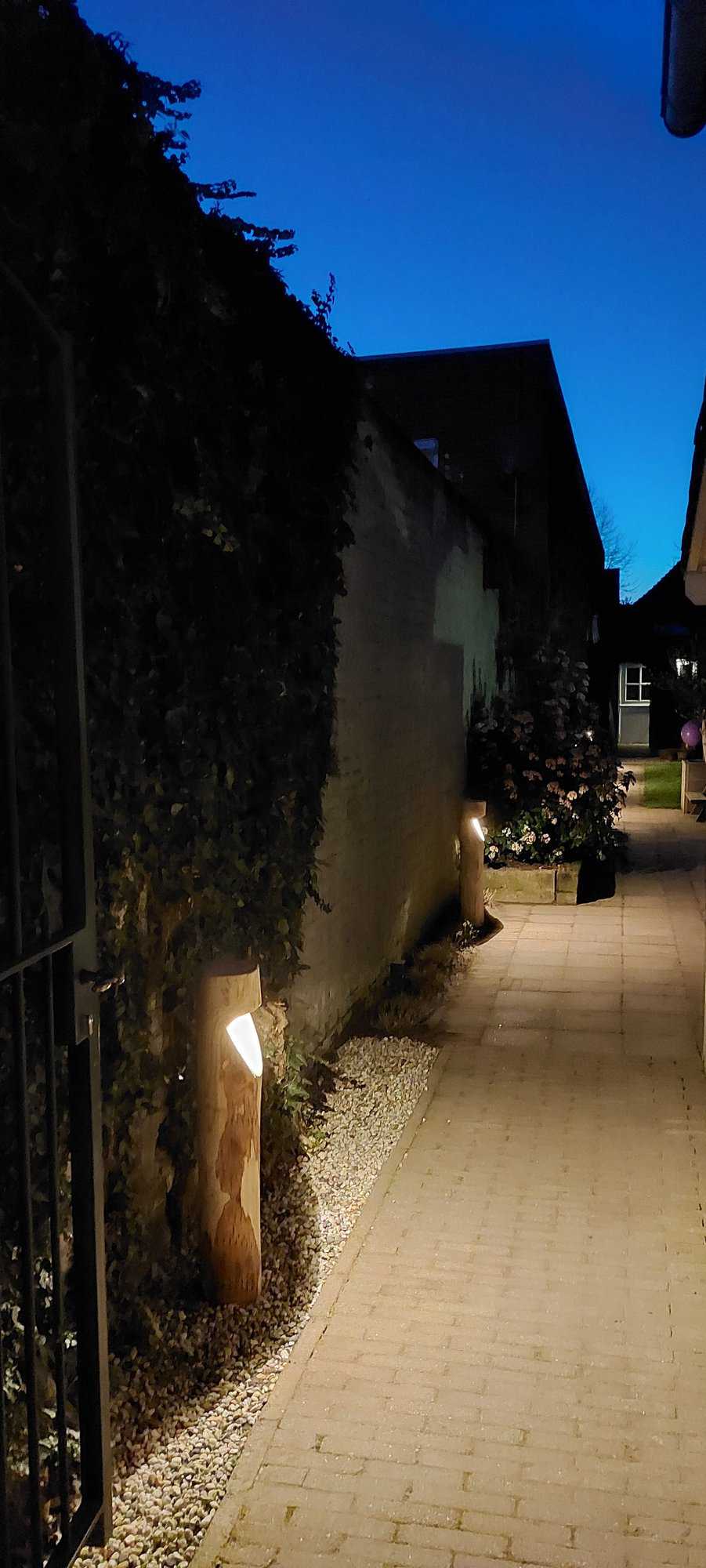 Sfeervolle Houten tuinverlichting Billy rond kastanje voor een natuurlijke verlichting