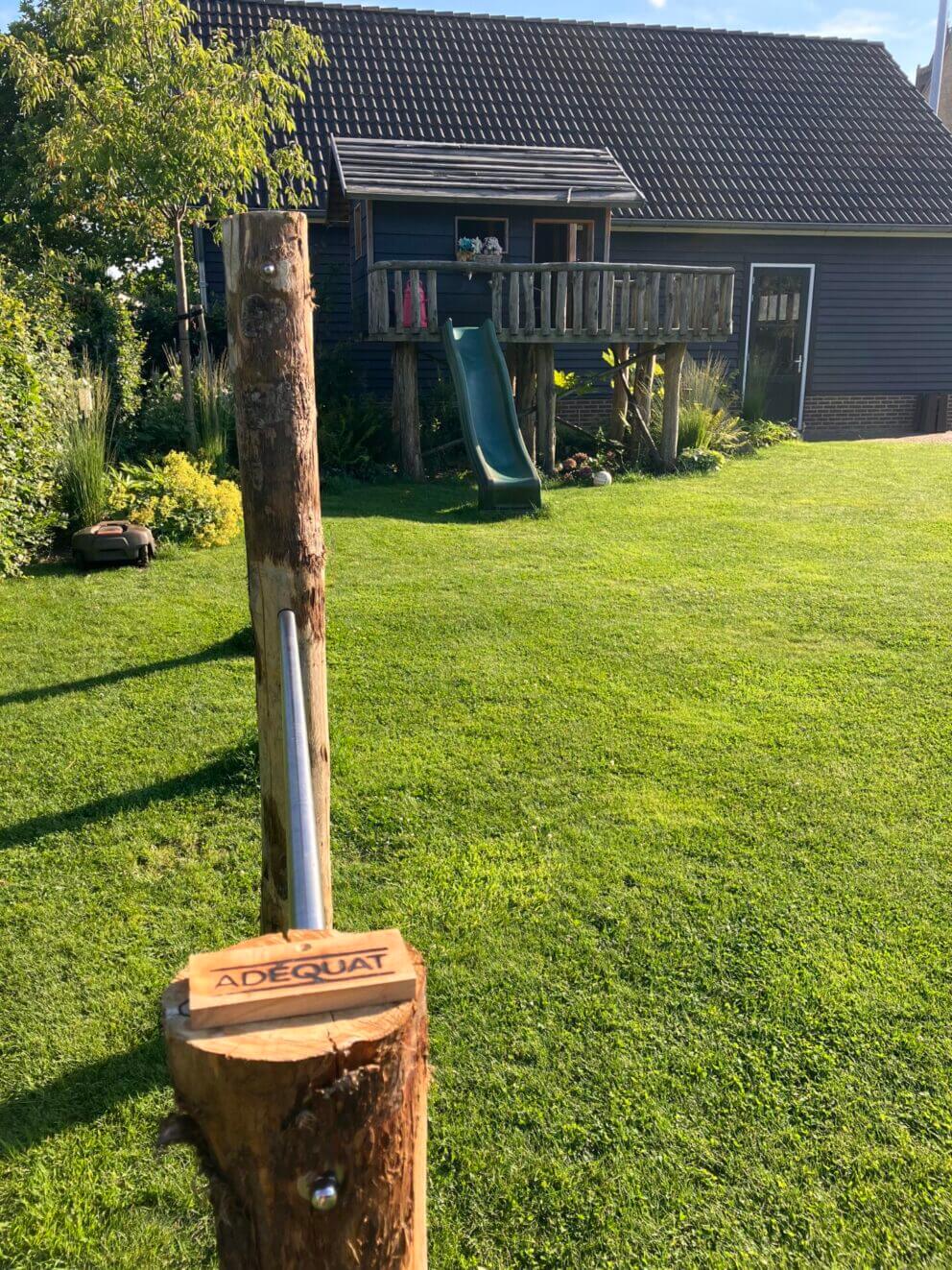 Duikel/kukel rek gemaakt van kastanje palen 250 cm lang, diameter 13/16 cm