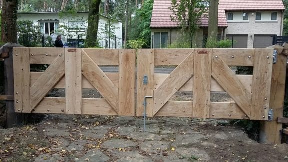 Hoftor aus Holz kaufen - Rustikaler Stil | Hoftor Holz | Günstig kaufen!